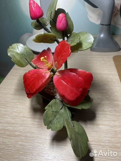 Декоративный цветок