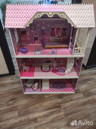 Кукольный домик с мебелью большой