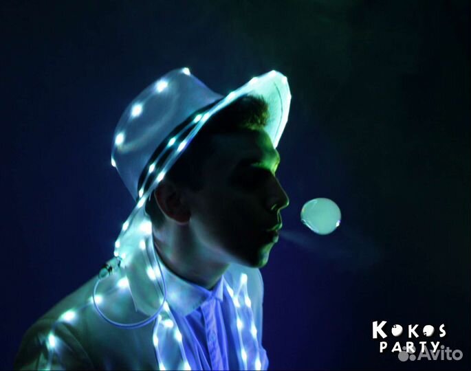 Шоу мыльных гигантских пузырей мыльное шоу