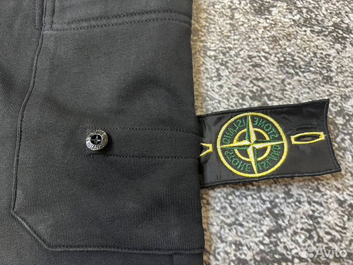 Шорты Stone island