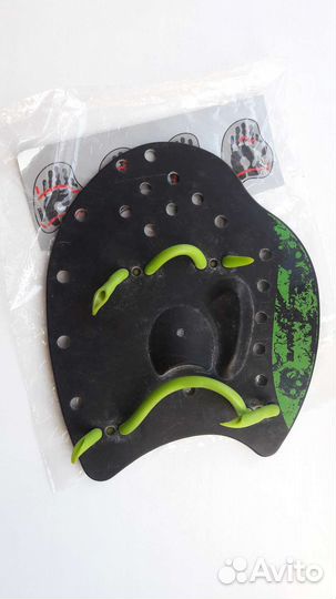 Инвентарь для занятия плаванием