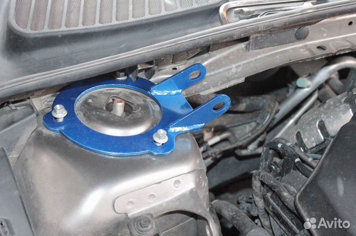 Распорка передняя Ford Mondeo IV 2006-2014