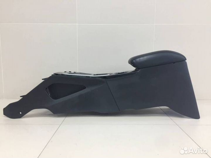 Б/У Консоль центральная 8011B695XA, 8011B704XA