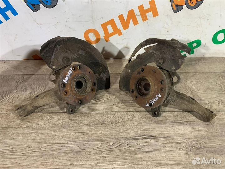 Кулак поворотный передний левый,ступица Chery-Чер