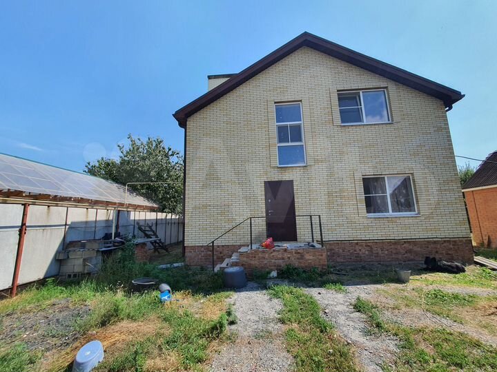 Дом 146 м² на участке 6 сот.