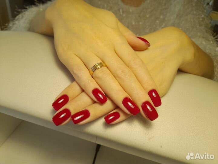 Маникюр/педикюр