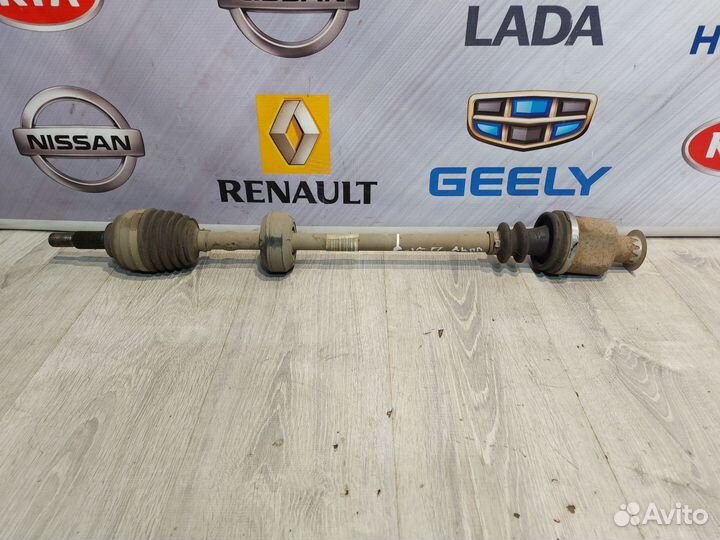 Привод подвески колеса Nissan almera G15 Прав
