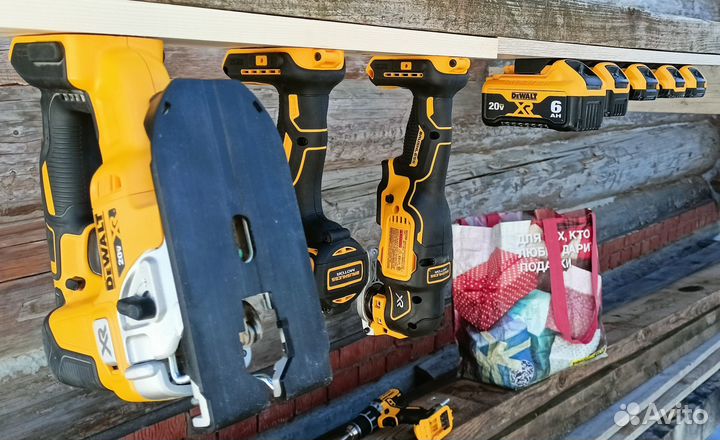 Dewalt держатели для акб и инструмента 6 шт