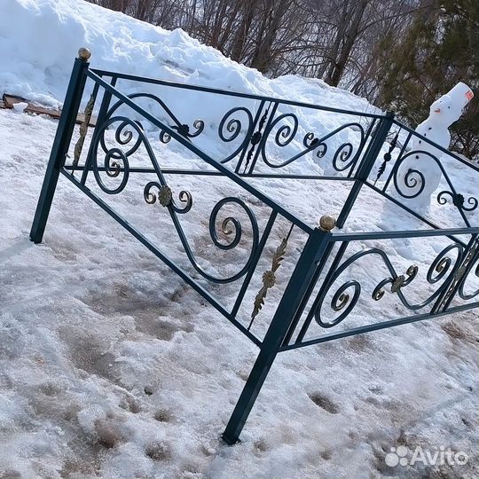 Ограды на кладбище столы лавочки