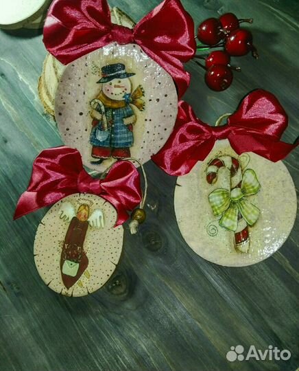 Деревянные ёлочные игрушки ручной работы