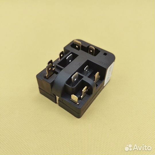 Реле пускозащитное для холодильника Beko Daewoo