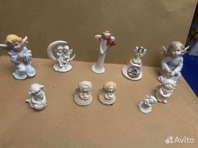 Статуэтки и колокольчики ангелочки