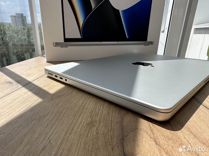 Apple MacBook Pro 14 M1 Pro 2021