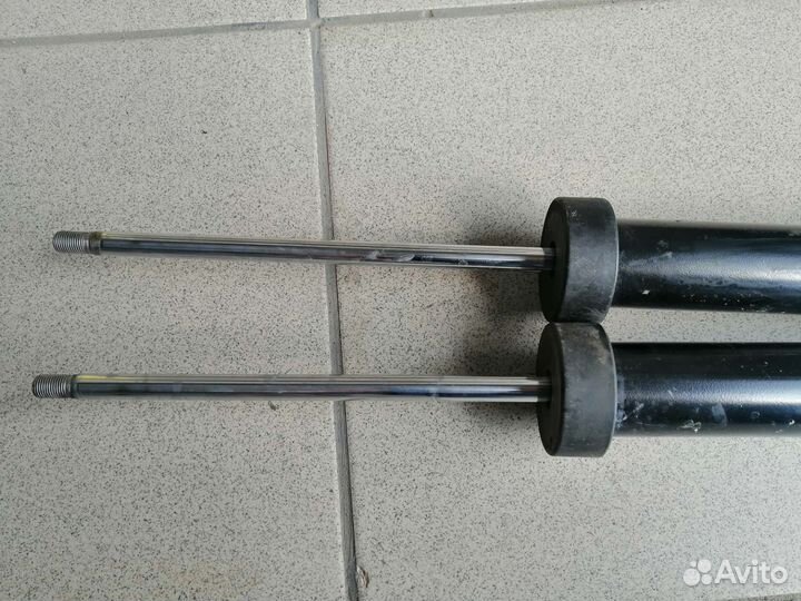 Амортизатор задний Mercedes Benz оригинал