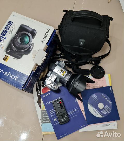 Фотоаппарат Sony DSC-H50