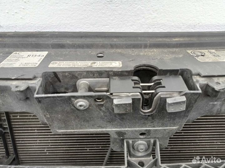 Кассета радиаторов Volkswagen Touareg 2 7P0121201F