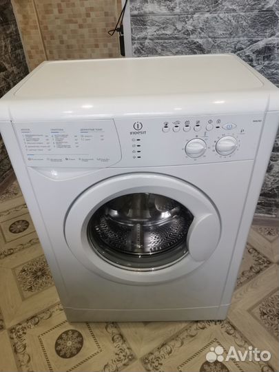 Стиральная машина indesit 5кг