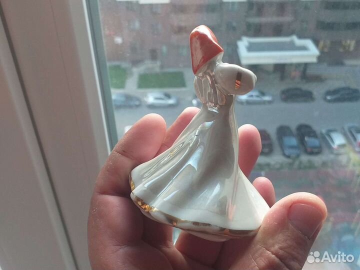 Статуэтка фарфоровая СССР плясунья