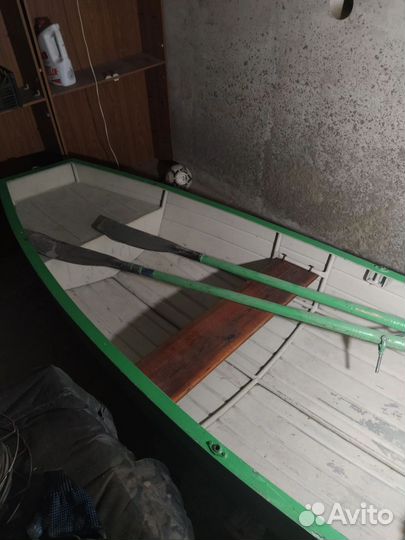 Продам лодку