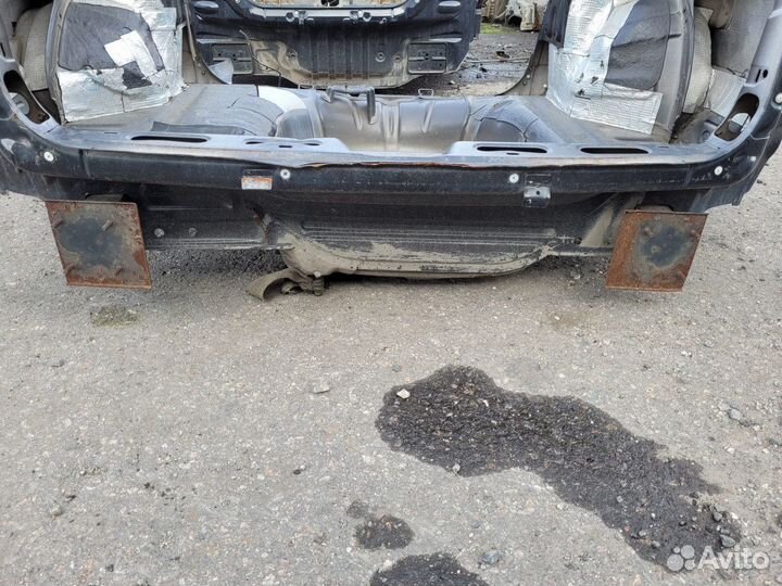 Панель задняя на Lacetti универсал