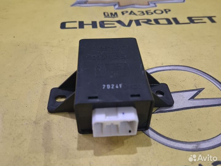 Блок управления центральным замком Daewoo Gentra