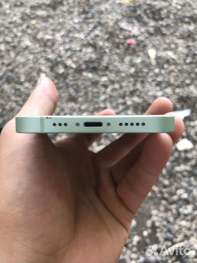 Мобильные телефоны бу iPhone12