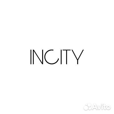 Продавец женской одежды Incity (ТЦ Сити Молл)