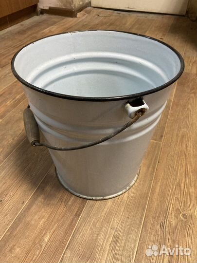 Эмалированные вёдра