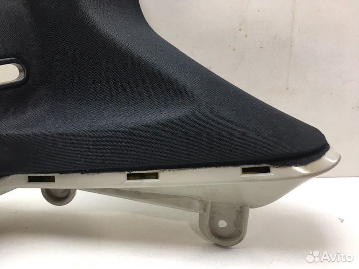 Обшивка стойки задняя правая Mercedes Cls W218