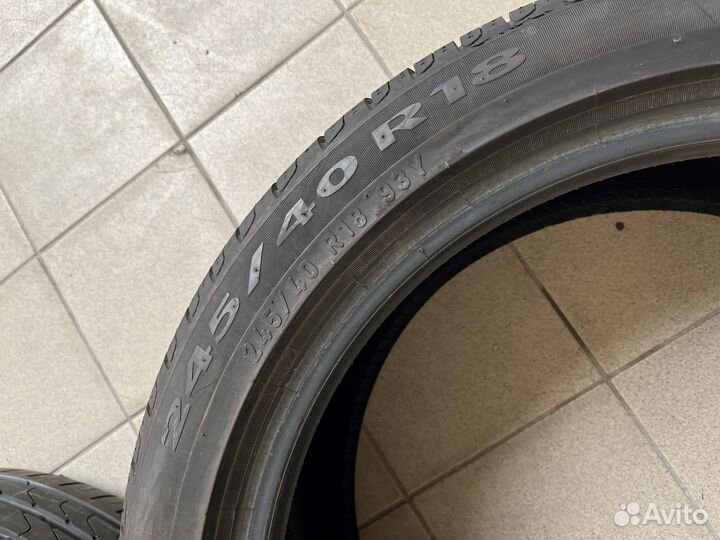 Pirelli Cinturato P7 245/40 R18 93Y