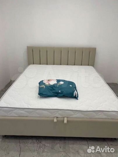 Кровать двухспальная 180 200 90 200