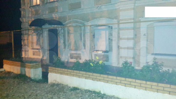 2-к. квартира, 70 м², 1/2 эт.