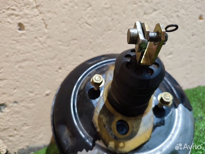 Вакуумный усилитель Тормозов Mercedes-Benz w201