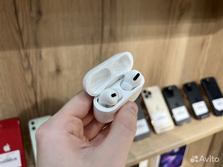 Apple AirPods Pro б/у Оригинал