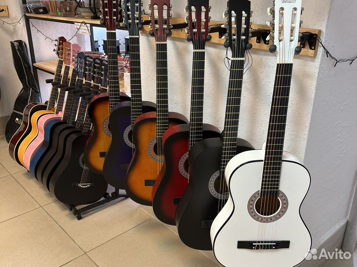 Гитара новая