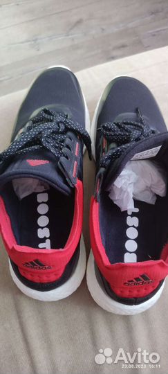 Кроссовки мужские adidas 42 размера