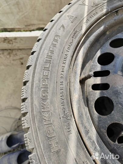 Nokian Tyres Hakkapeliitta 7 215/55 R16