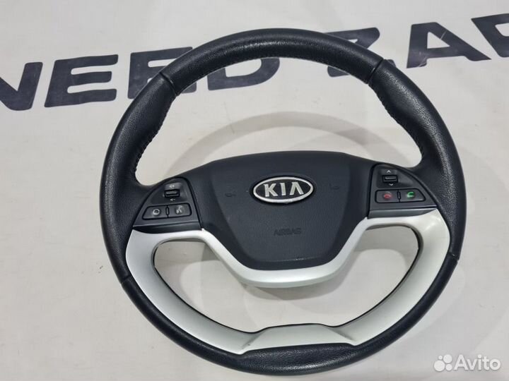 Кожаный мультируль Kia Picanto TA G4LA 2013