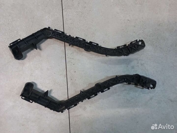 Кронштейн заднего бампера Тойота LC Prado 150