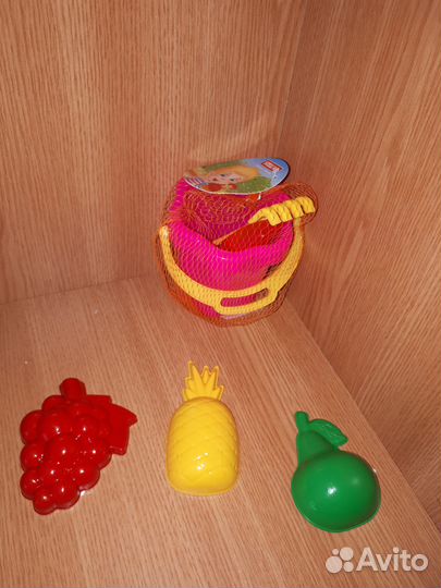 Игрушки