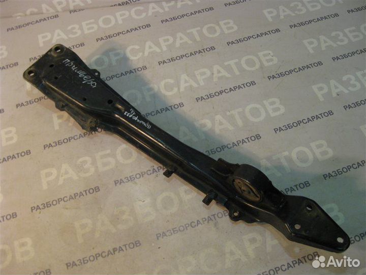 Балка продольная передняя Nissan Primera P12 седан