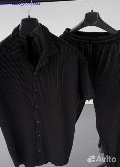 Мужской летний костюм Old Money