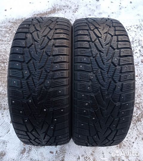 Nokian Tyres Hakkapeliitta 7 215/55 R16