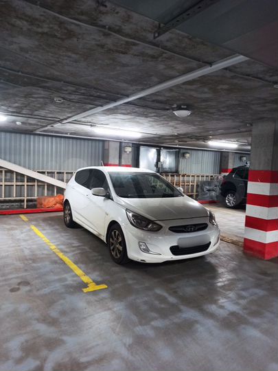 Машиноместо, 18 м²