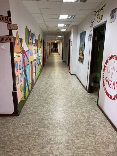 Комната 54 м² в > 9-к., 5/5 эт.