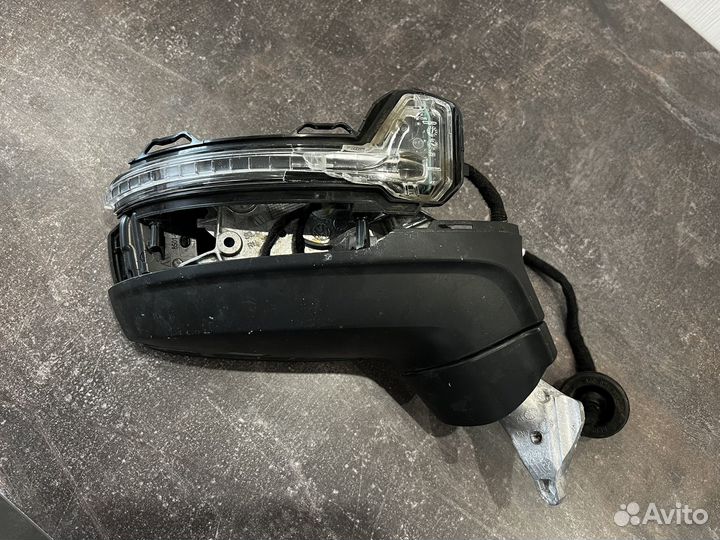 Volkswagen tiguan - Зеркало наружное правое