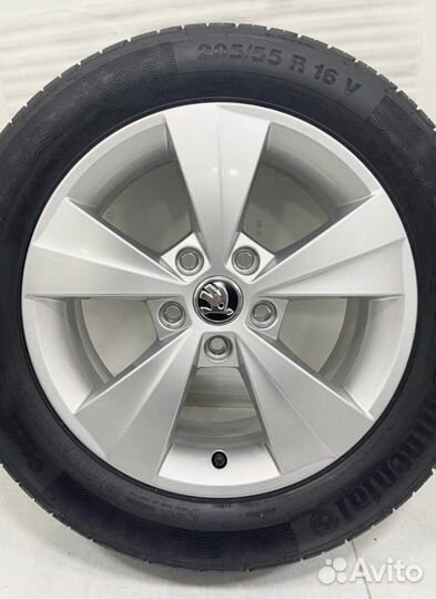 R16 Continental ContiPremiumContact 5 205/55, PCD 5x112 DIA 57.1