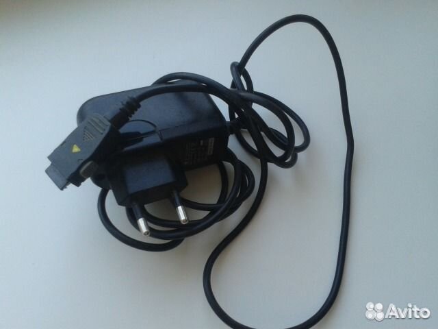 Зарядное устройство от LG