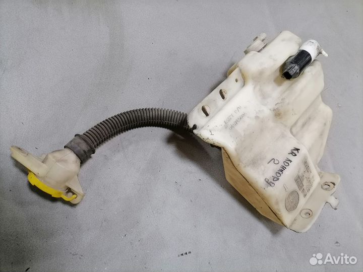 Бачок омывателя Chrysler Concord 1998-2004