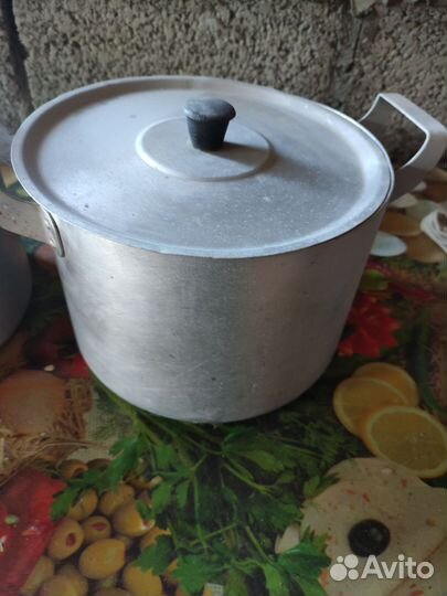 Алюминиевые кастрюли
